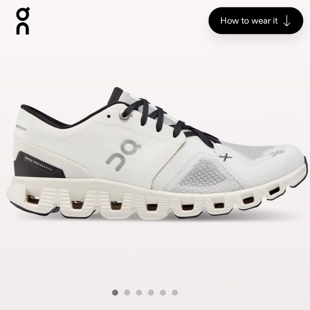 On Cloud Cloud x3 running shoe! Worn once!